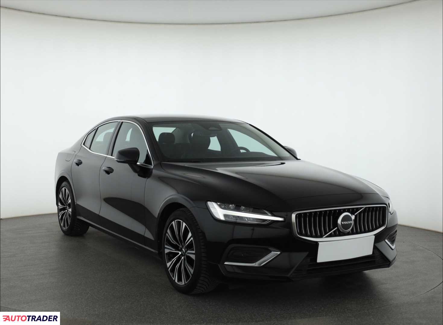 Volvo S60 2023 2.0 194 KM