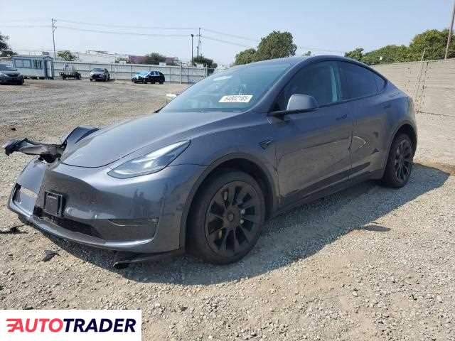 Tesla Model Y 2023 Tesla Model Y 2023