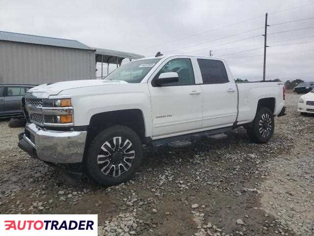 Chevrolet Silverado 2019 6