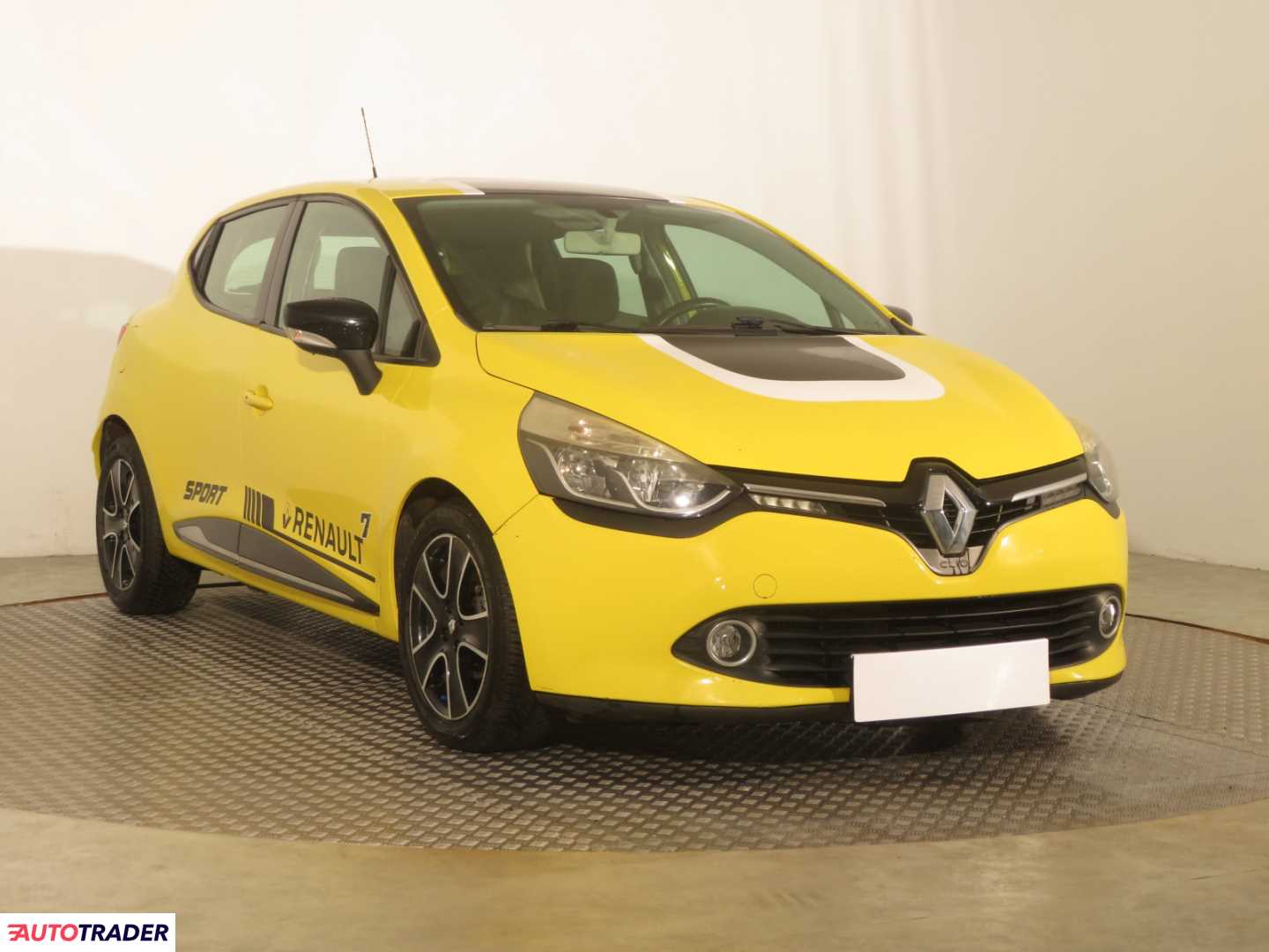 Renault Clio 2012 0.9 88 KM