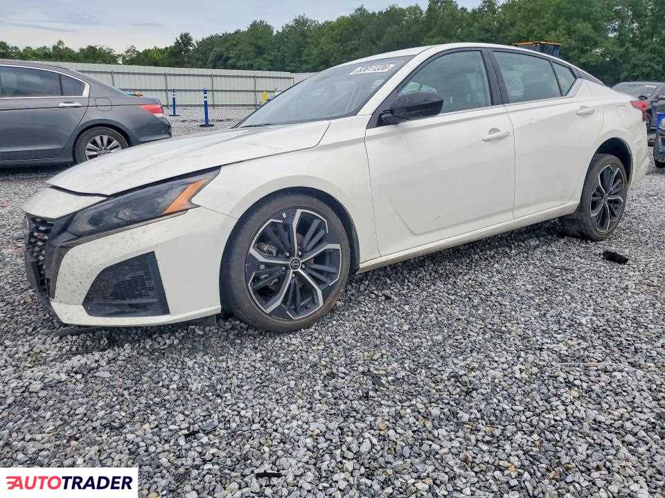 Nissan Altima 2024 2