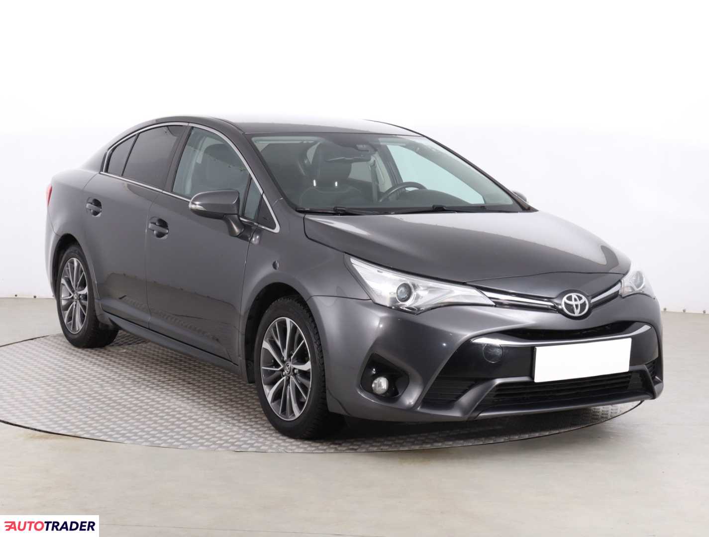Toyota Avensis 2017 2.0 140 KM