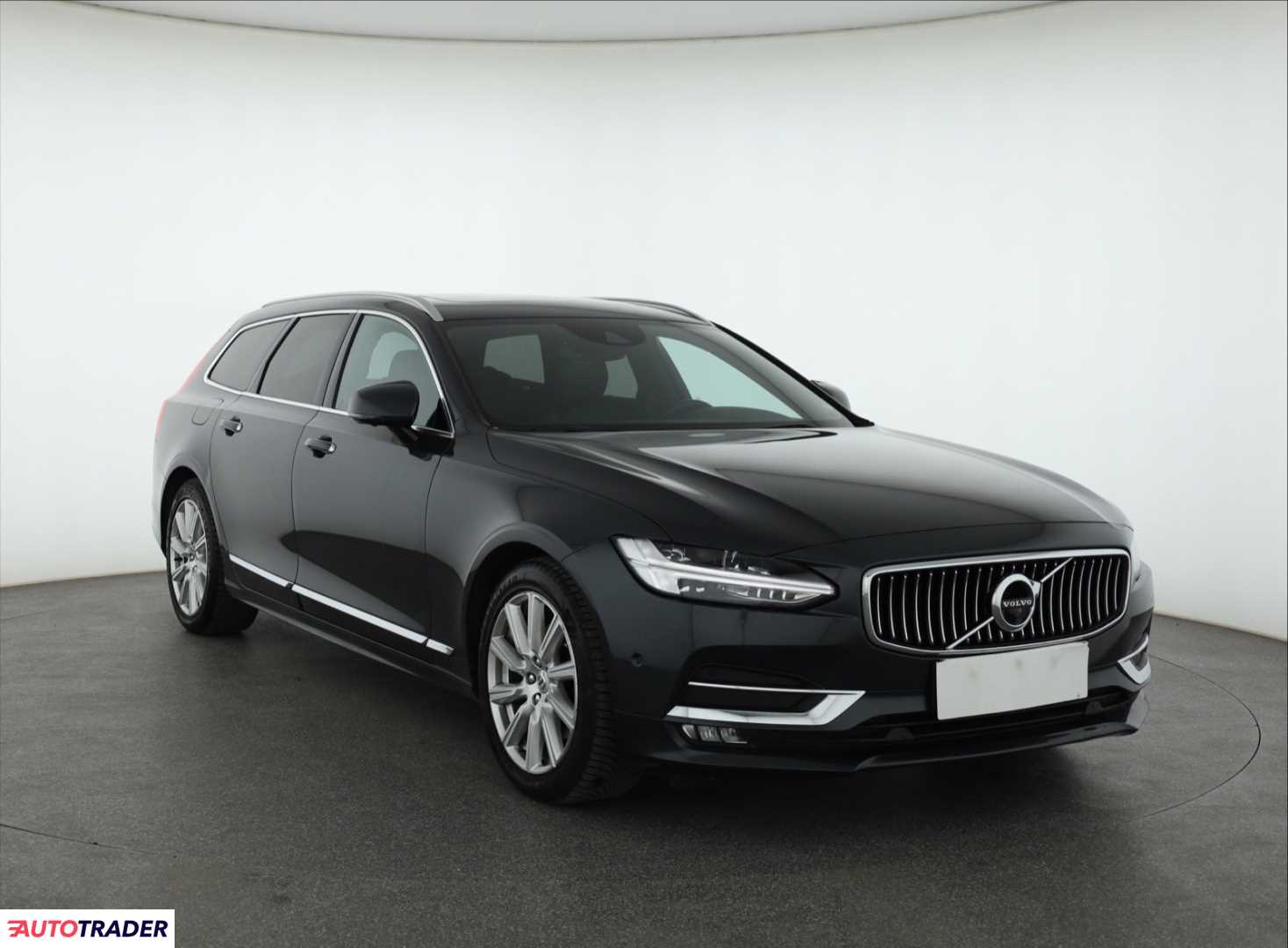 Volvo V90 2020 2.0 147 KM