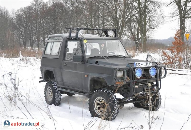 Daihatsu Rocky 1991 2.8 102 KM Daihatsu Rocky 1991 2.8 102 KM