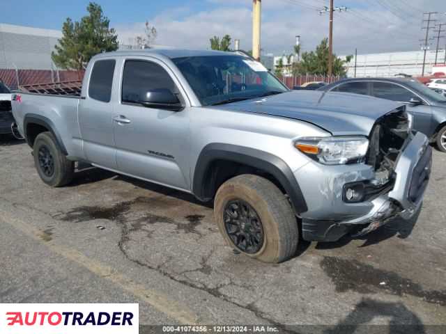 Toyota Tacoma 3.0 benzyna 2023r. (FONTANA)