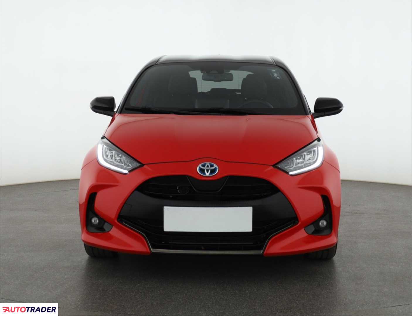 Toyota Yaris 2021 1.5 113 KM