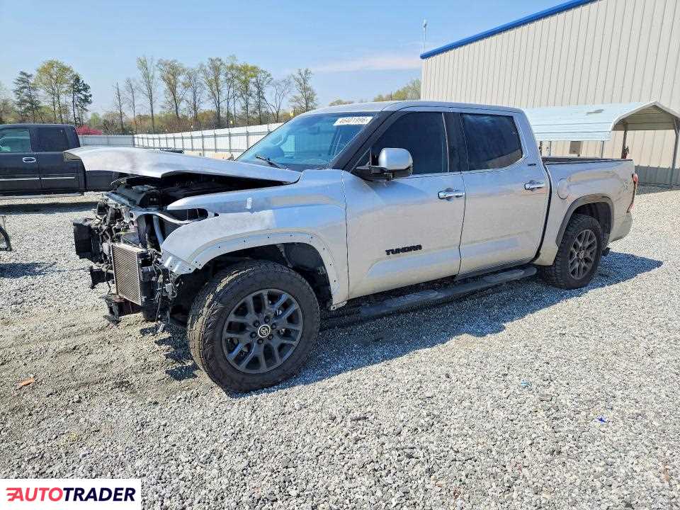 Toyota Tundra 2023 3