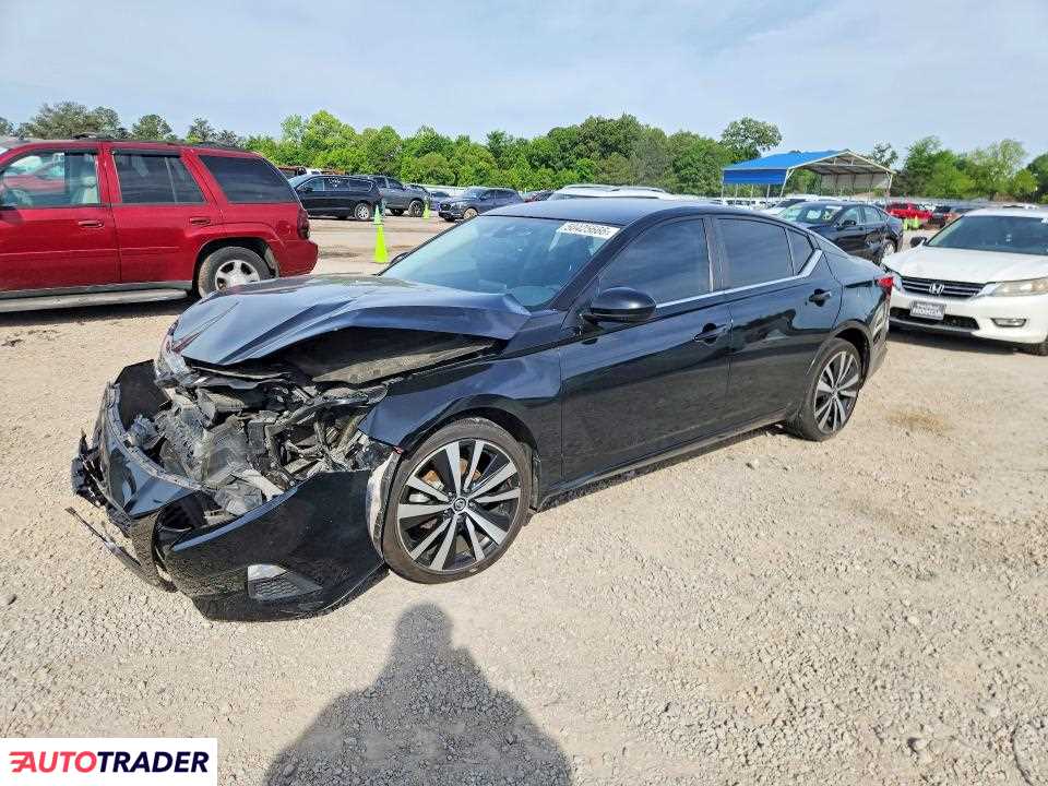 Nissan Altima 2021 2