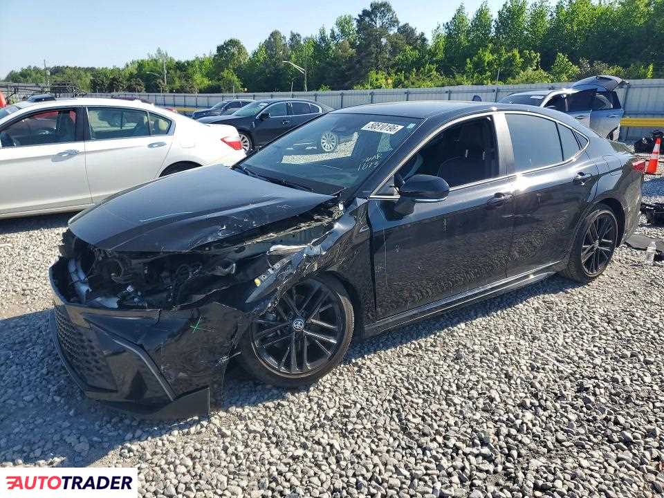 Toyota Camry 2025 2
