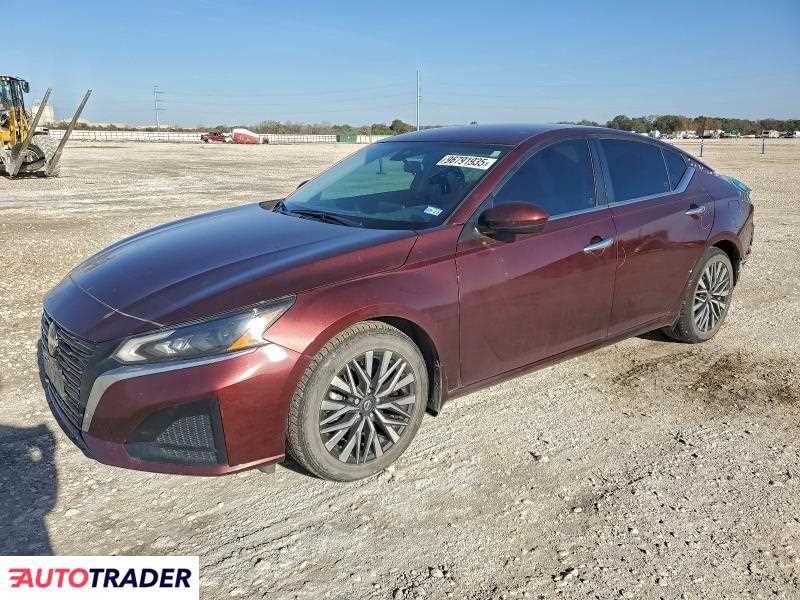 Nissan Altima 2023 2