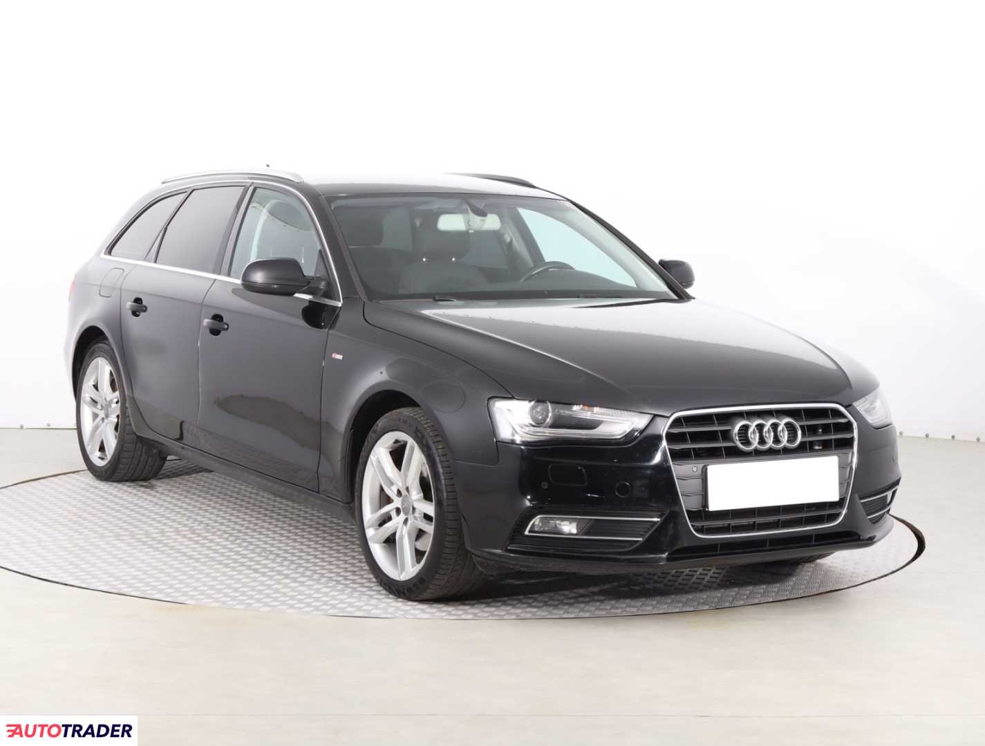 Audi A4 2014 2.0 147 KM