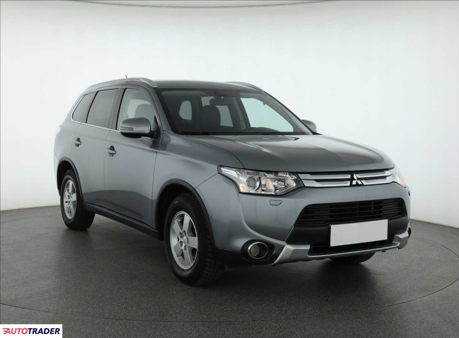 Mitsubishi Outlander 2014 2.0 147 KM Mitsubishi Outlander 2014 2.0 147 KM