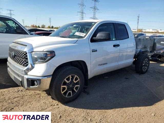 Toyota Tundra 2021 5