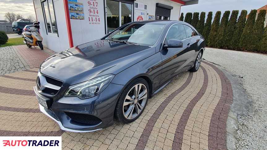 Mercedes E-klasa 2013 3.0 252 KM Mercedes E-klasa 2013 3.0 252 KM