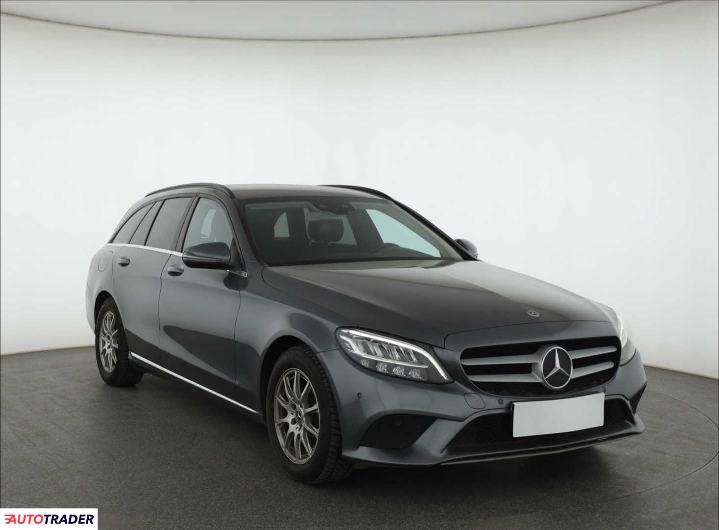Mercedes C-klasa 2018 1.6 158 KM