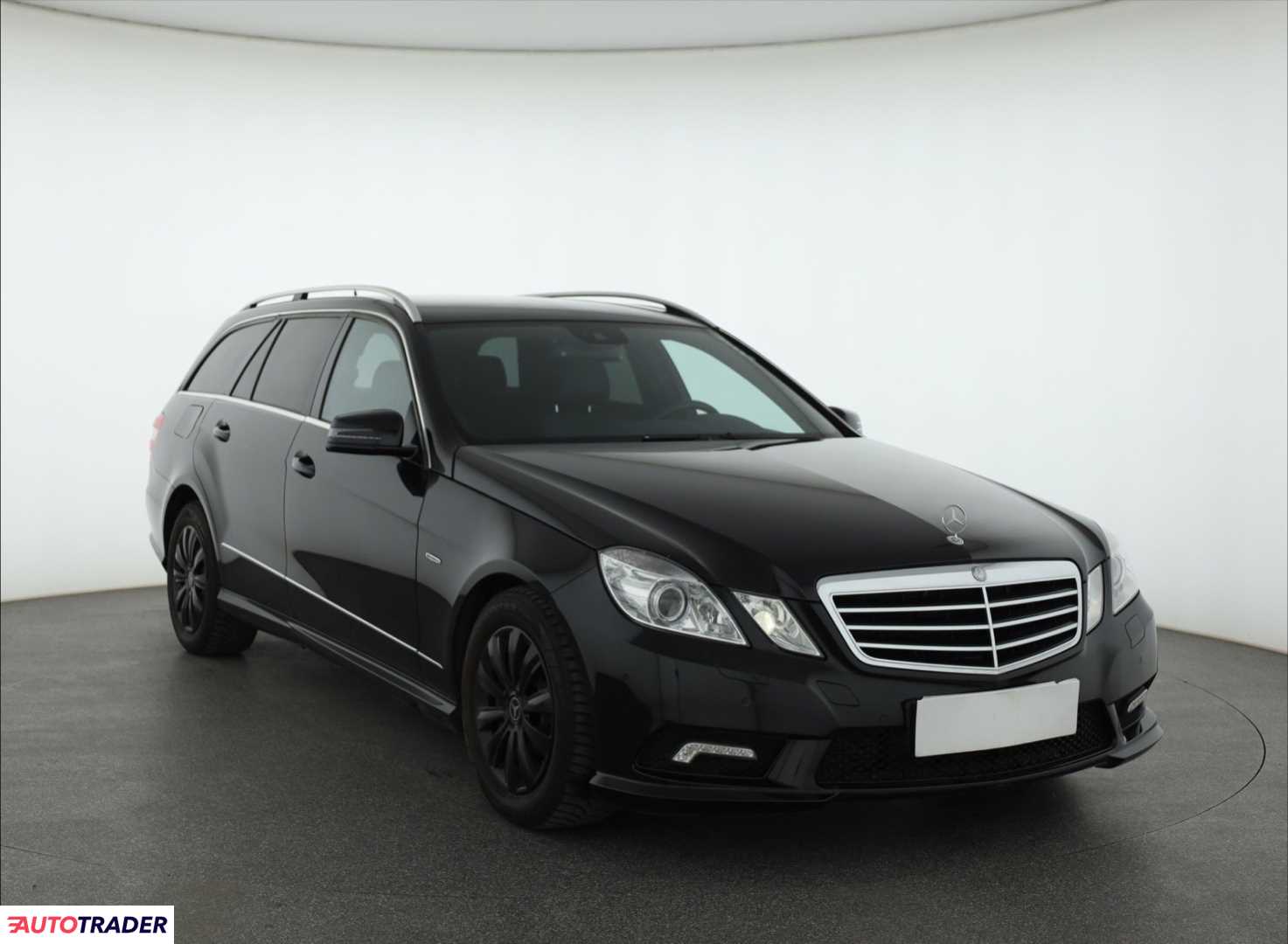 Mercedes E-klasa 2009 2.1 201 KM Mercedes E-klasa 2009 2.1 201 KM