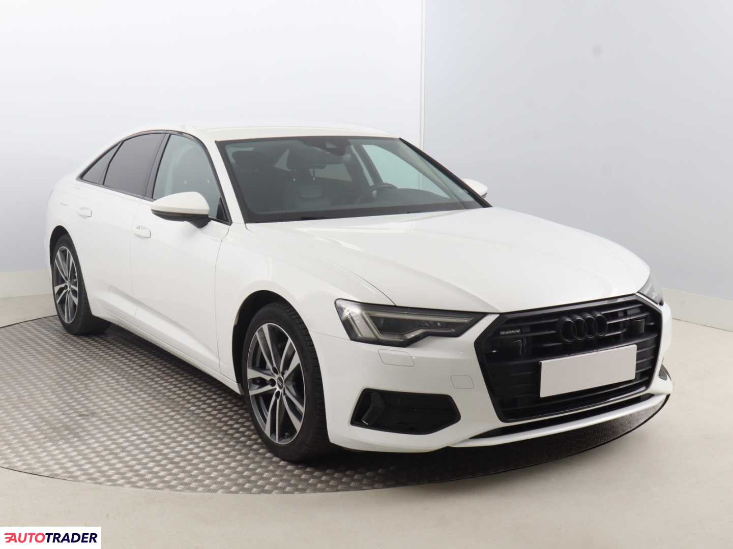 Audi A6 2020 2.0 201 KM