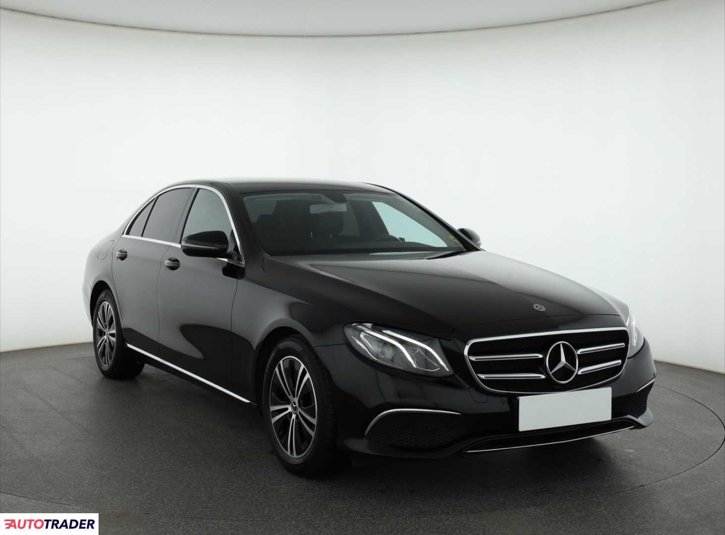 Mercedes E-klasa 2019 2.0 191 KM