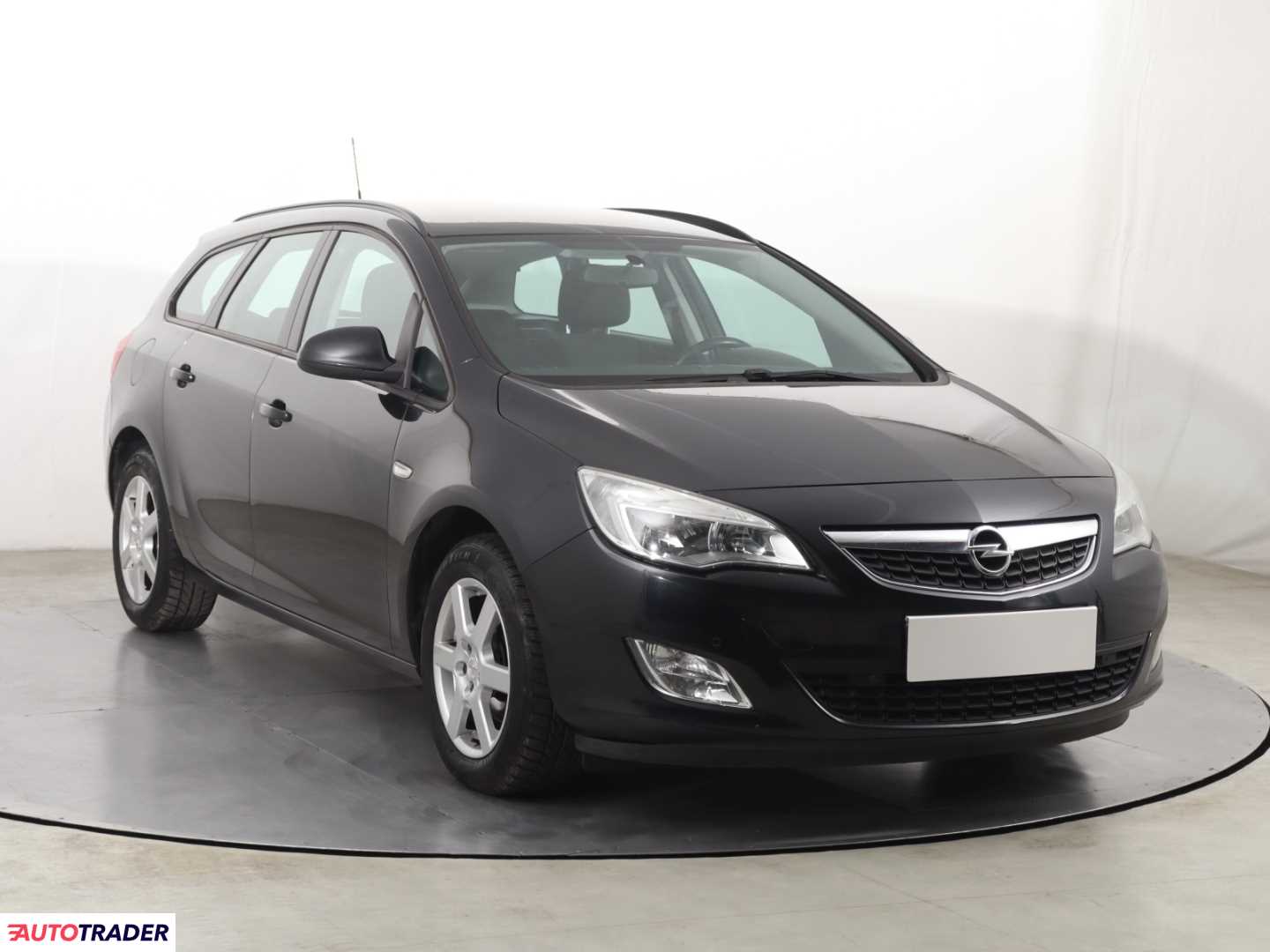 Opel Astra 2012 1.4 138 KM