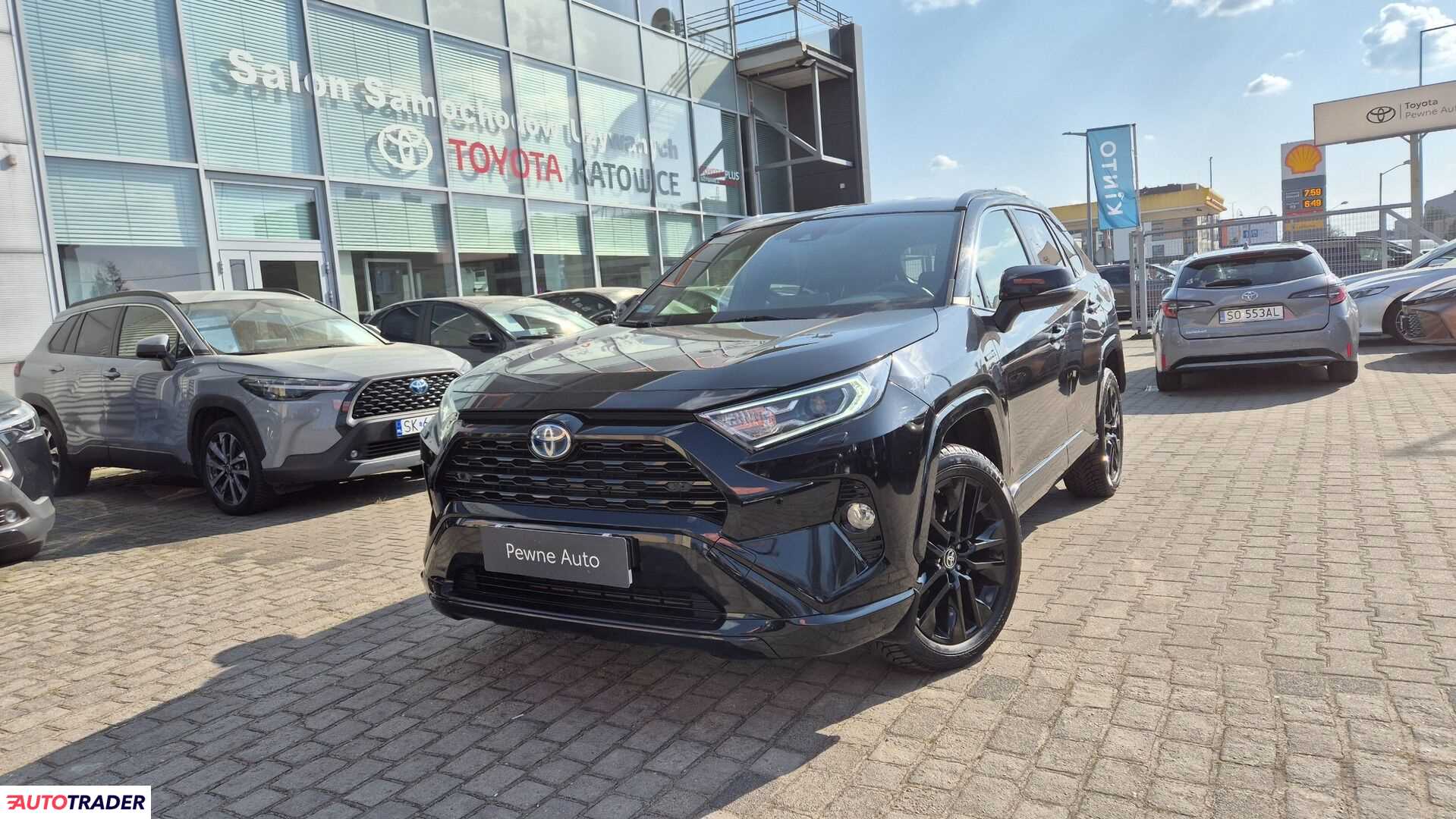 Toyota RAV 4 2021 2.5 222 KM