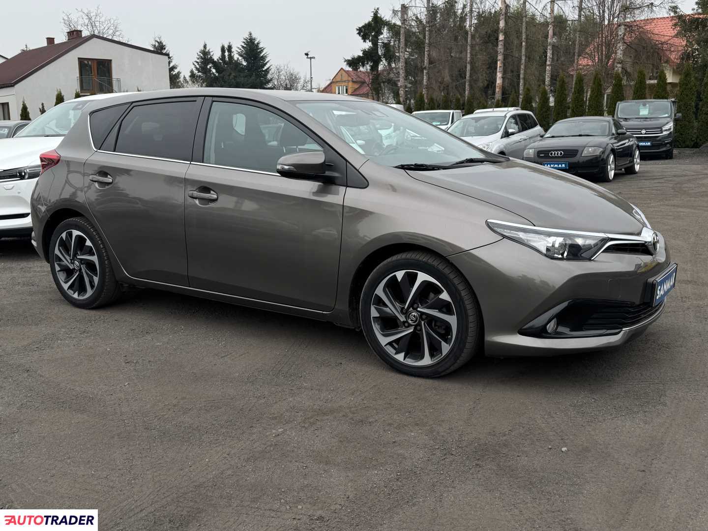 Toyota Auris 2017 1.2 116 KM