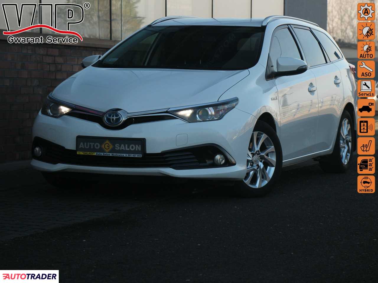 Toyota Auris 2015 1.8 99 KM