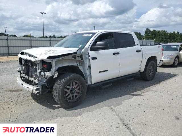 Toyota Tundra 5.0 benzyna 2018r. (LUMBERTON)