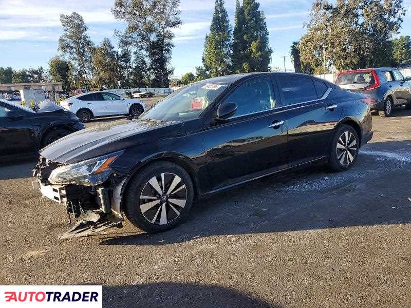 Nissan Altima 2021 2