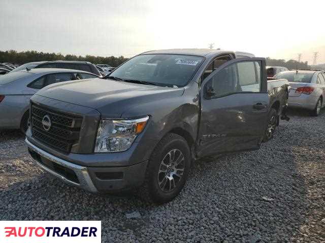 Nissan Titan 5.0 benzyna 2023r. (MEMPHIS)