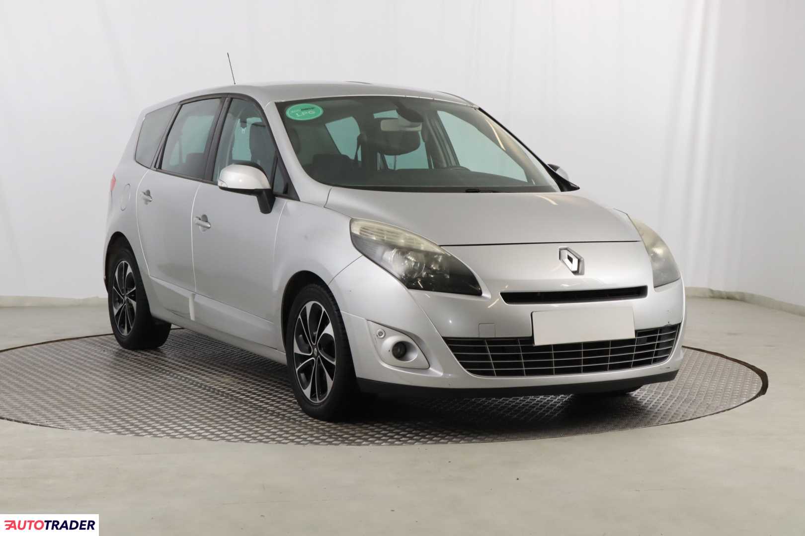 Renault Grand Scenic 2010 2.0 138 KM Renault Grand Scenic 2010 2.0 138 KM
