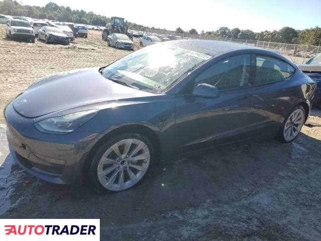 Tesla Model 3 2023