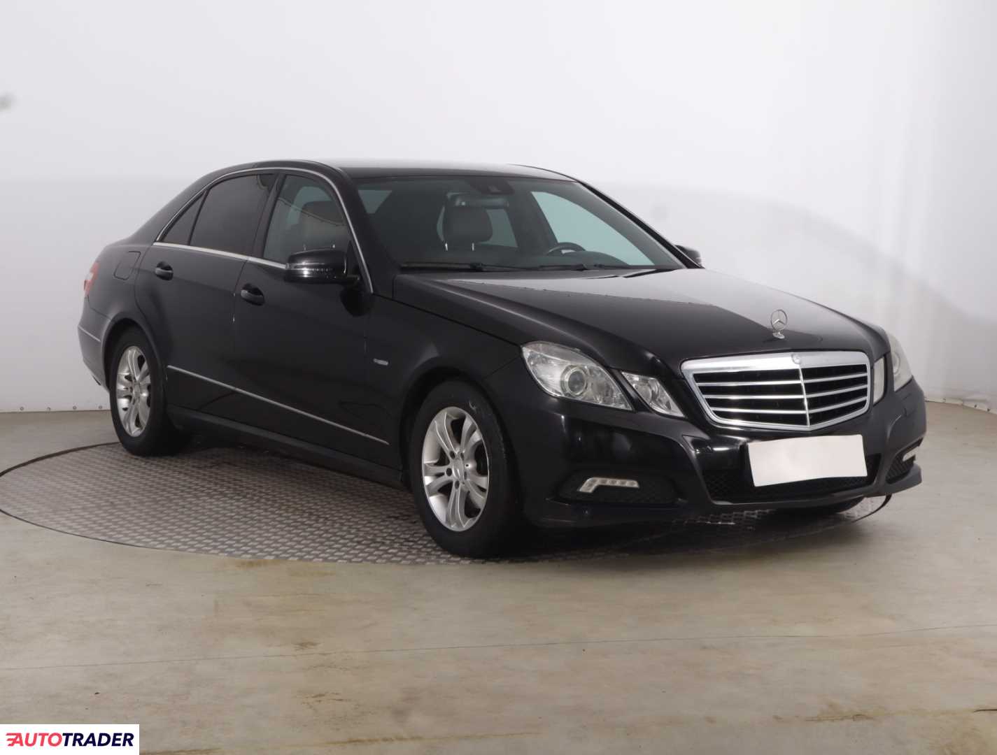 Mercedes E-klasa 2010 2.1 167 KM