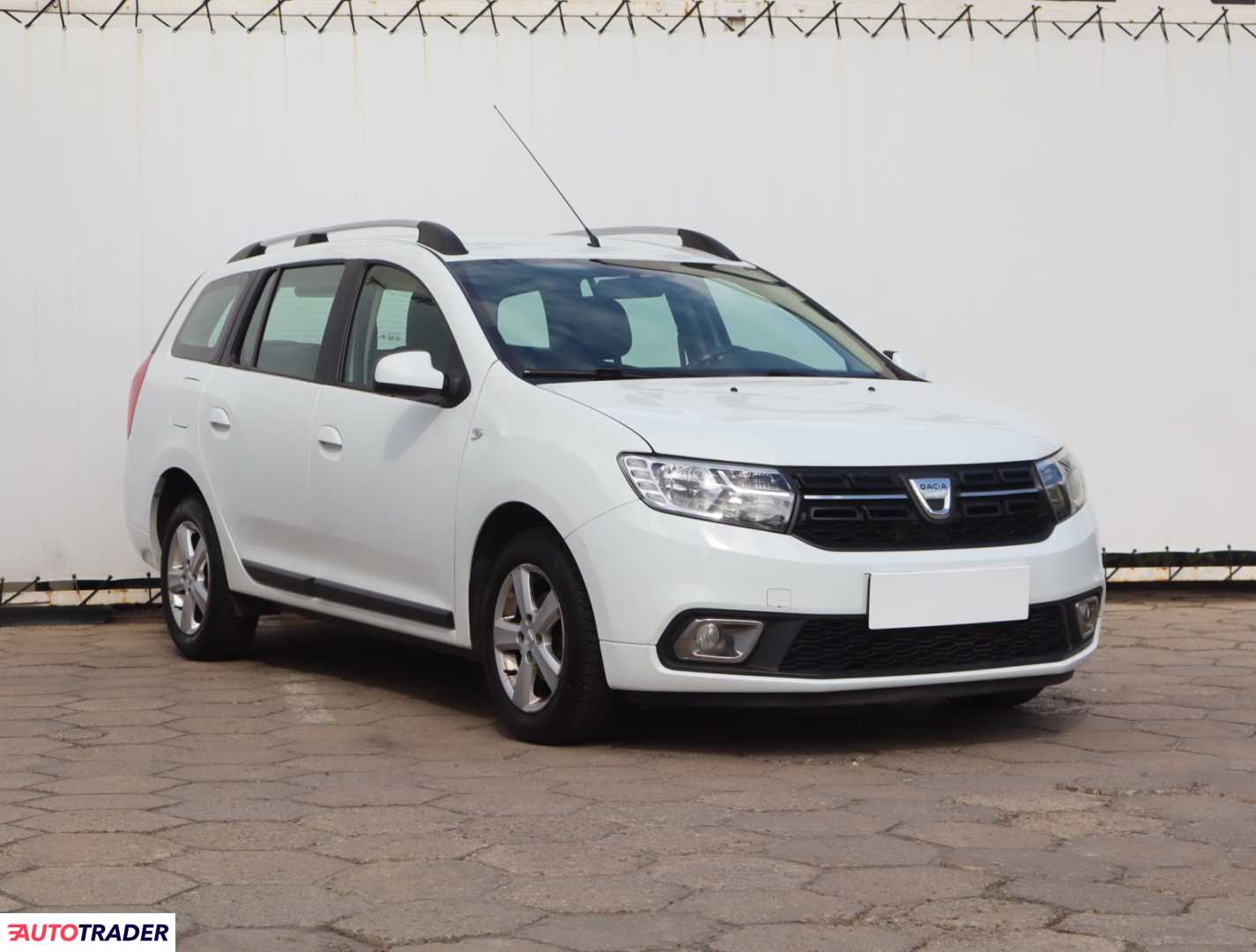 Dacia Logan 2016 0.9 88 KM