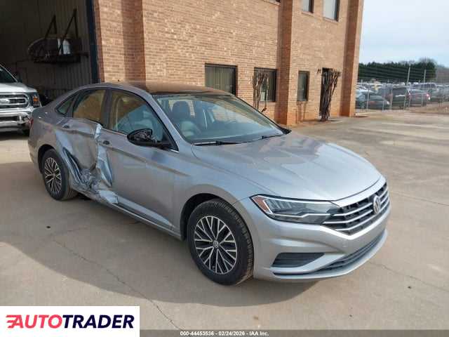 Volkswagen Jetta 2021 1