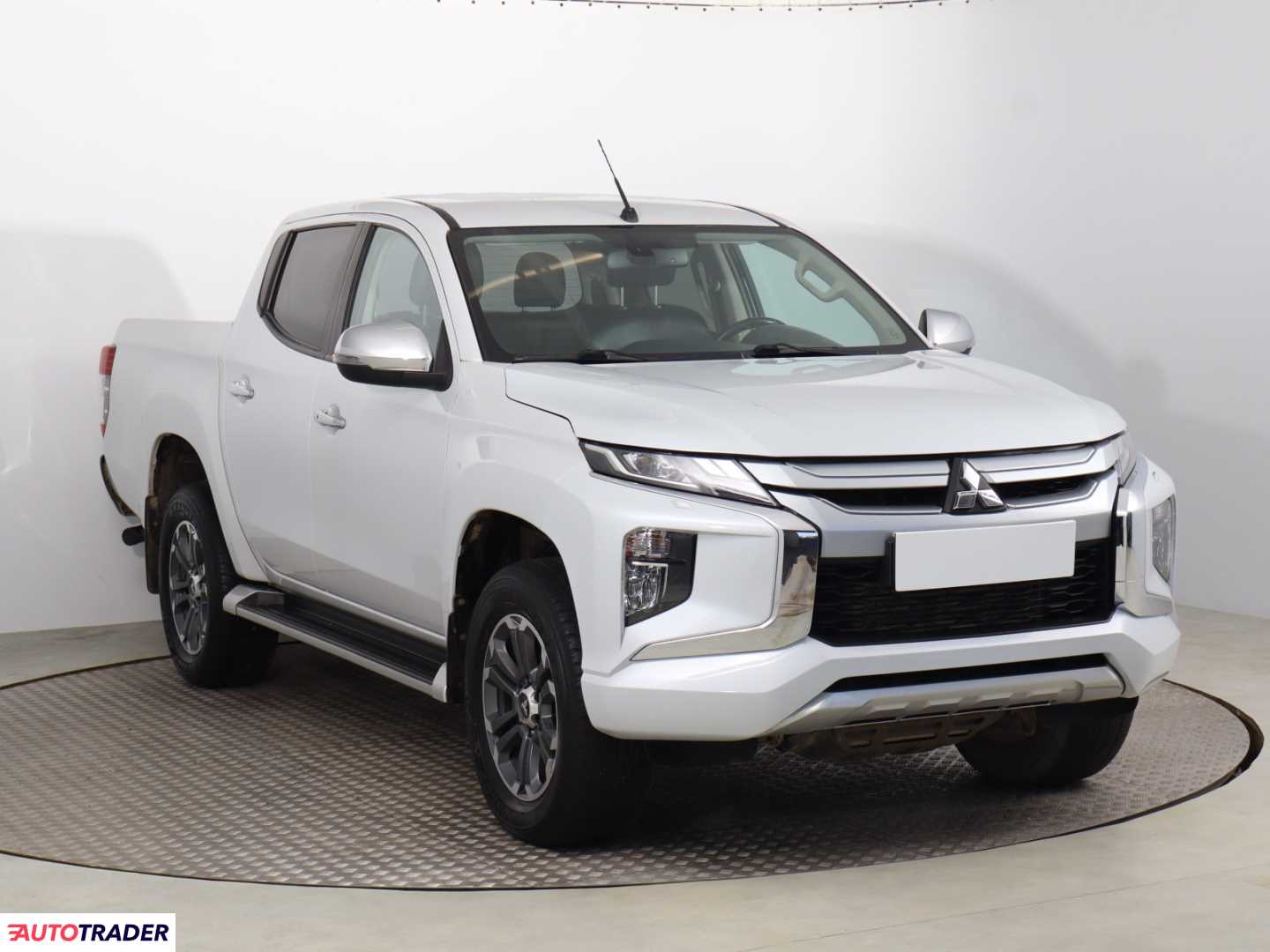 Mitsubishi L200 2021 2.3 147 KM