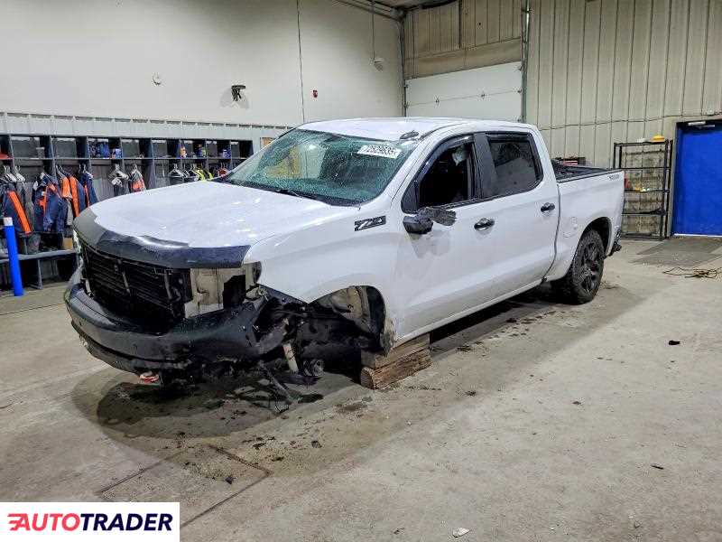 Chevrolet Silverado 2021 5
