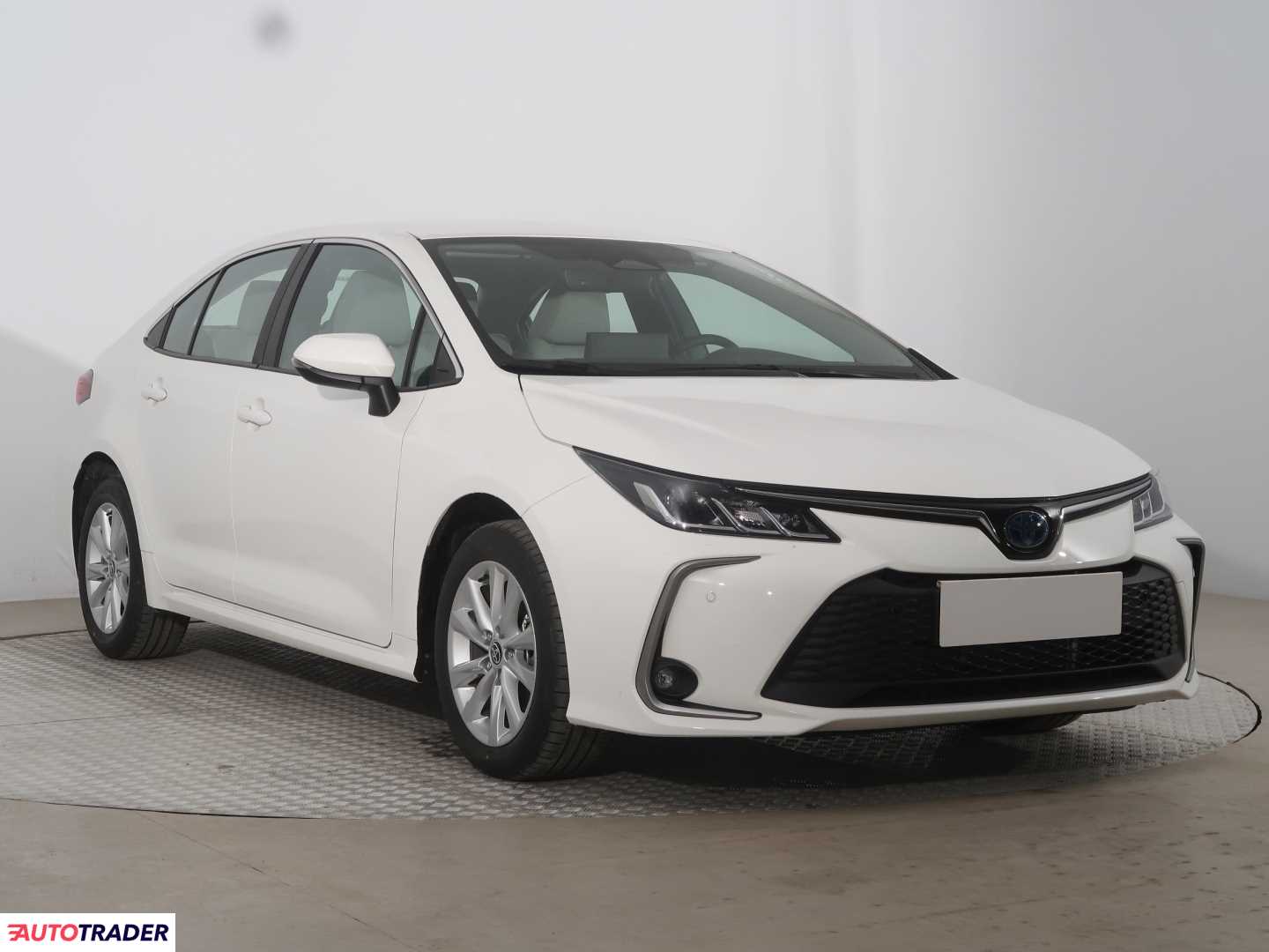 Toyota Corolla 2023 1.8 120 KM