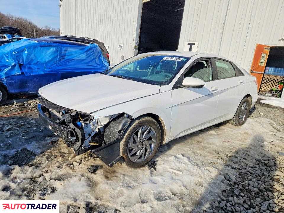 Hyundai Elantra 2024 2