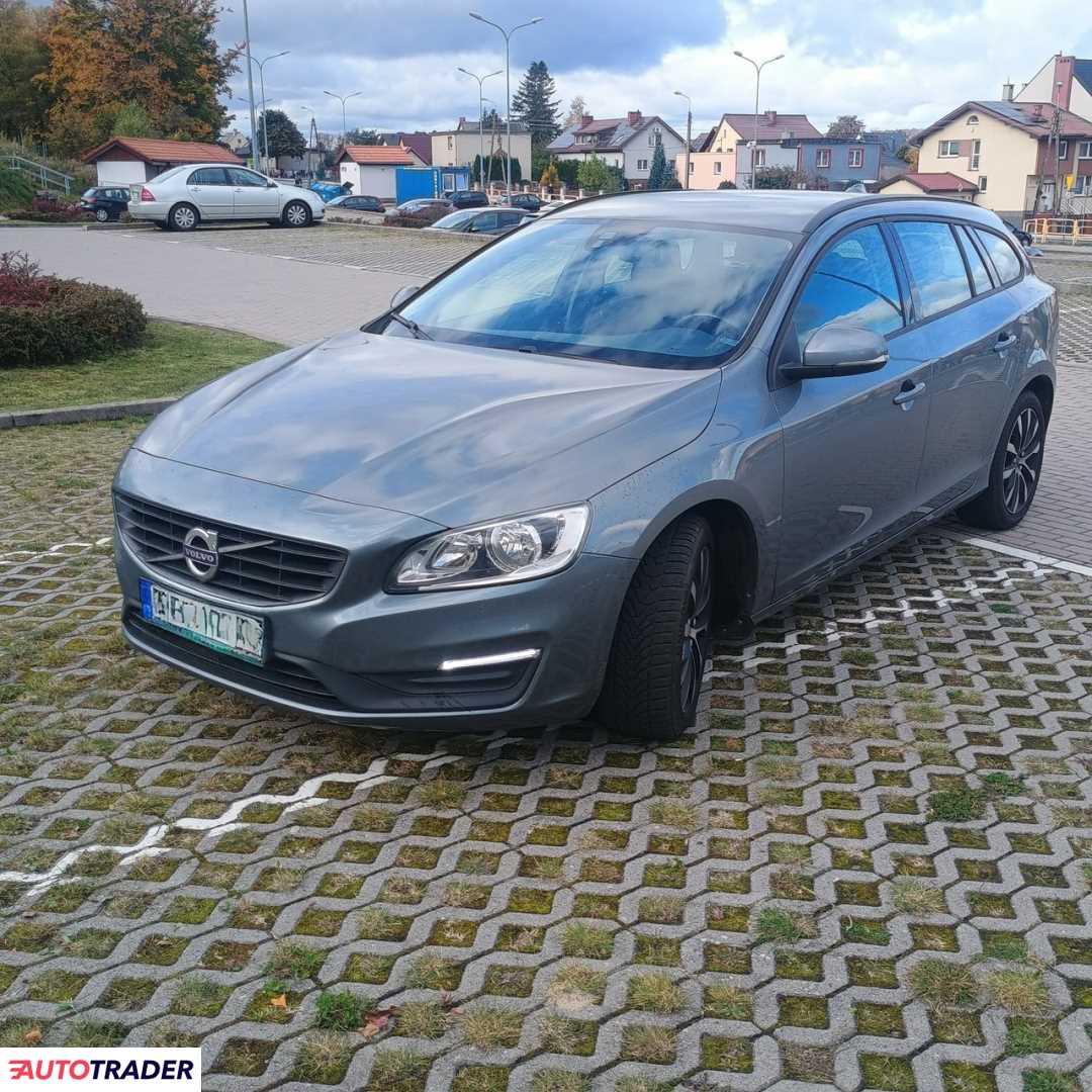 Volvo V60 2017 2.0 120 KM Volvo V60 2017 2.0 120 KM