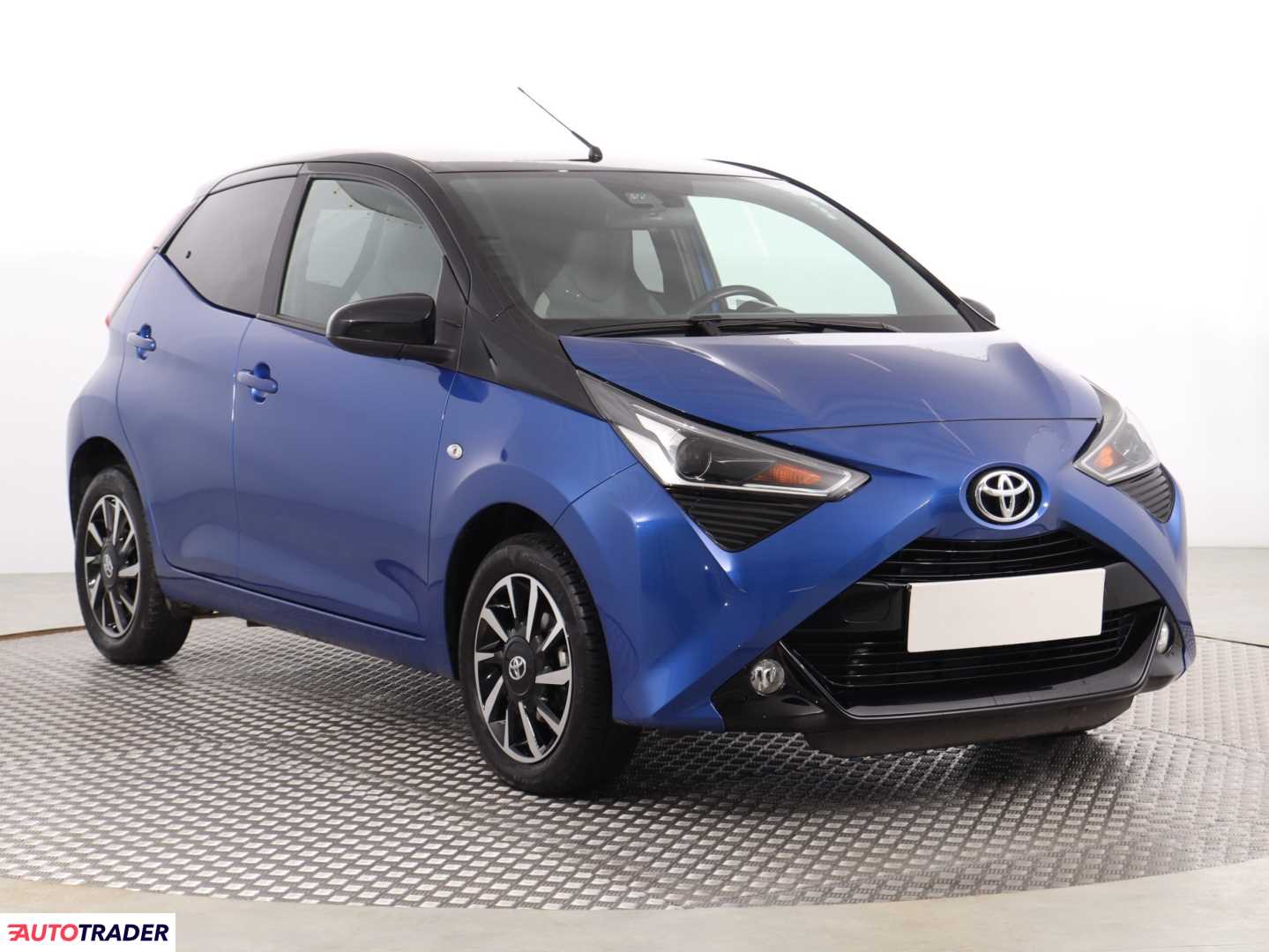 Toyota Aygo 2021 1.0 71 KM