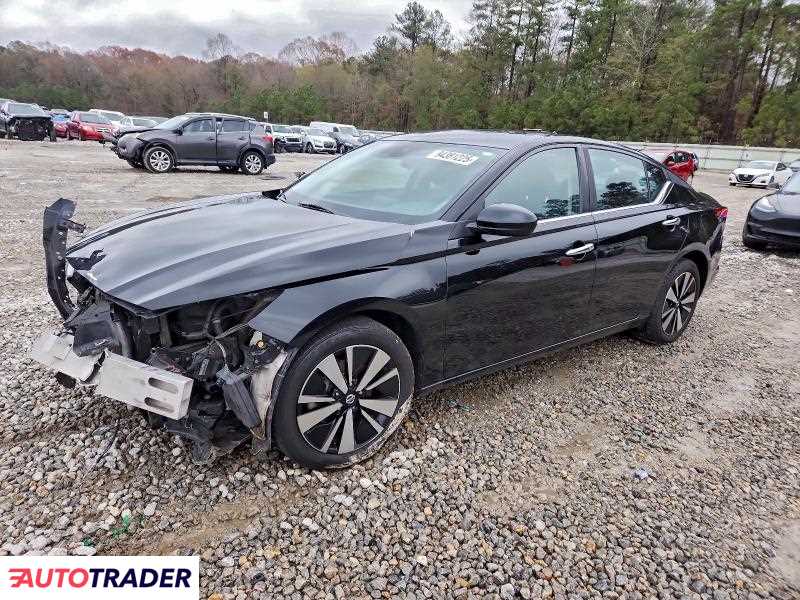 Nissan Altima 2021 2