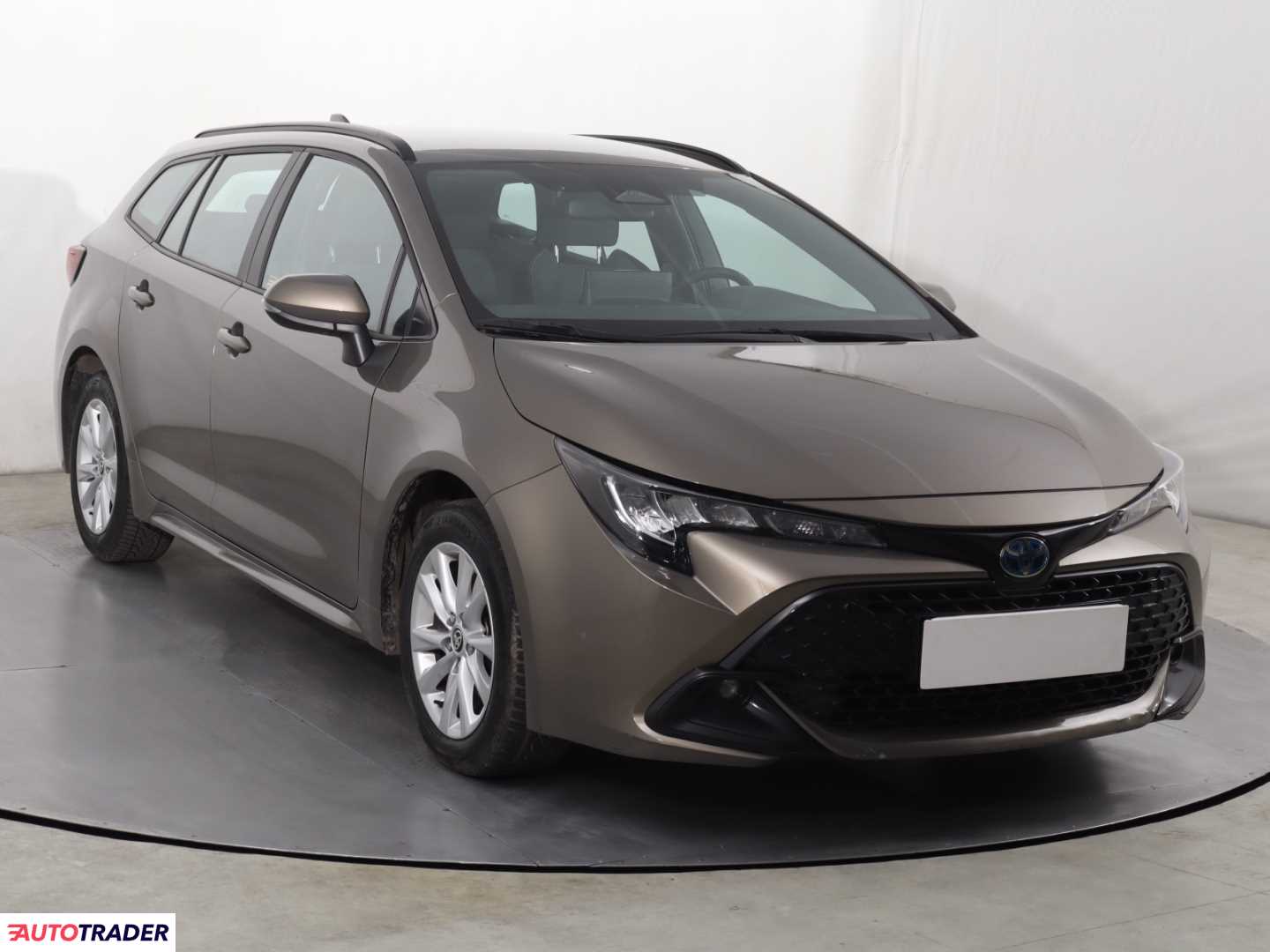 Toyota Corolla 2023 1.8 120 KM