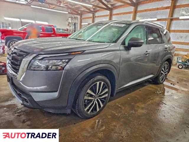 Nissan Pathfinder 2025 3