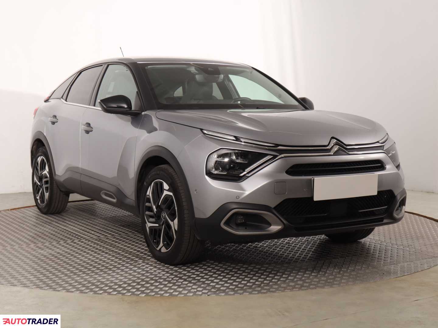 Citroen C4 2022 1.5 108 KM