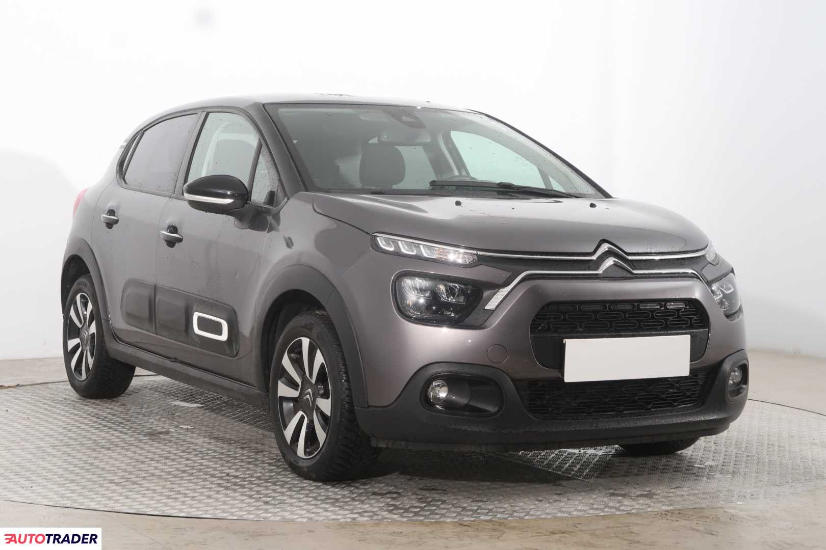 Citroen C3 2023 1.2 108 KM