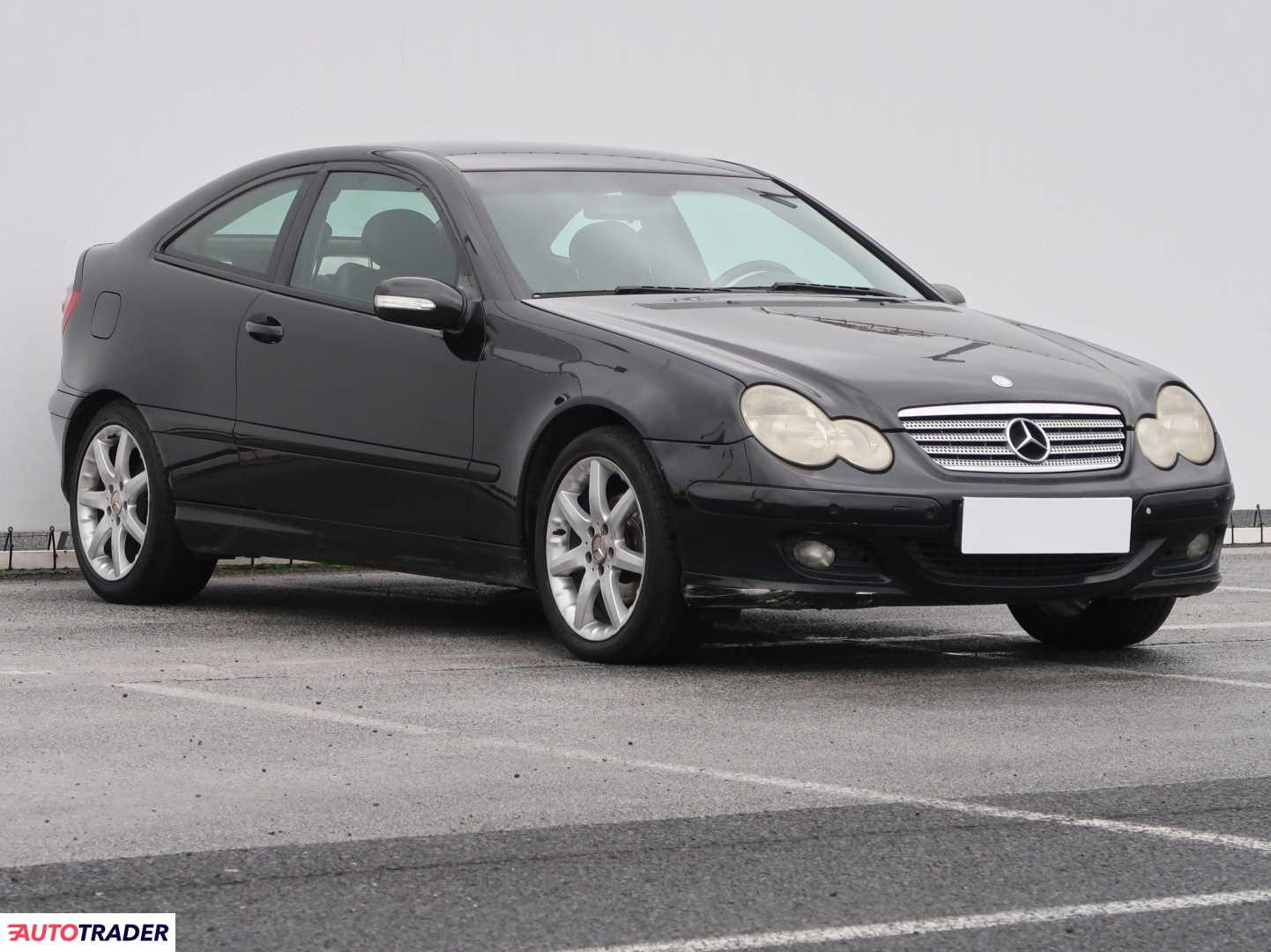 Mercedes C-klasa 2004 2.1 120 KM