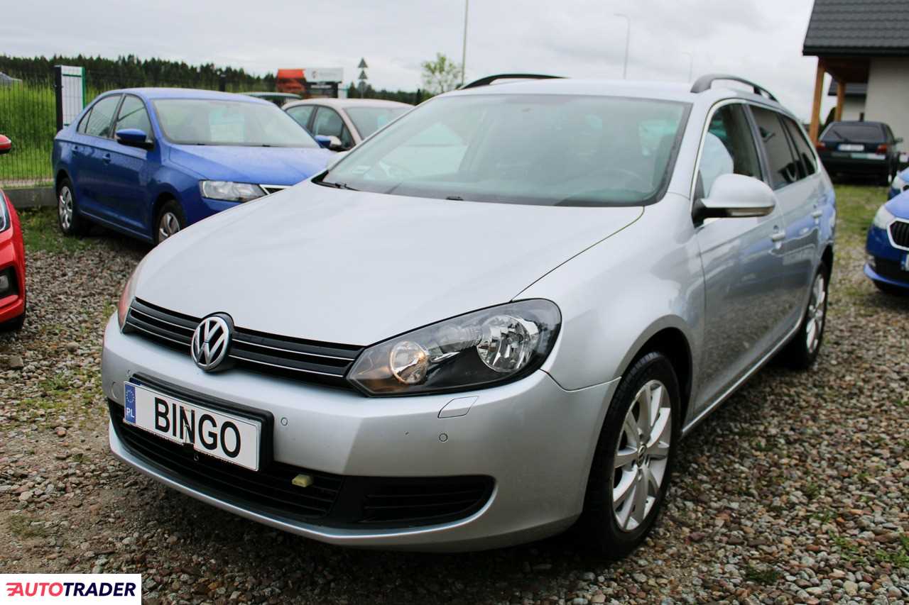 Volkswagen Golf 2012 1.6 105 KM