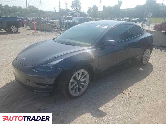 Tesla Model 3 2022