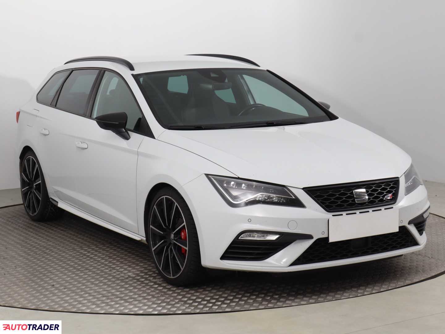 Seat Leon 2018 2.0 296 KM