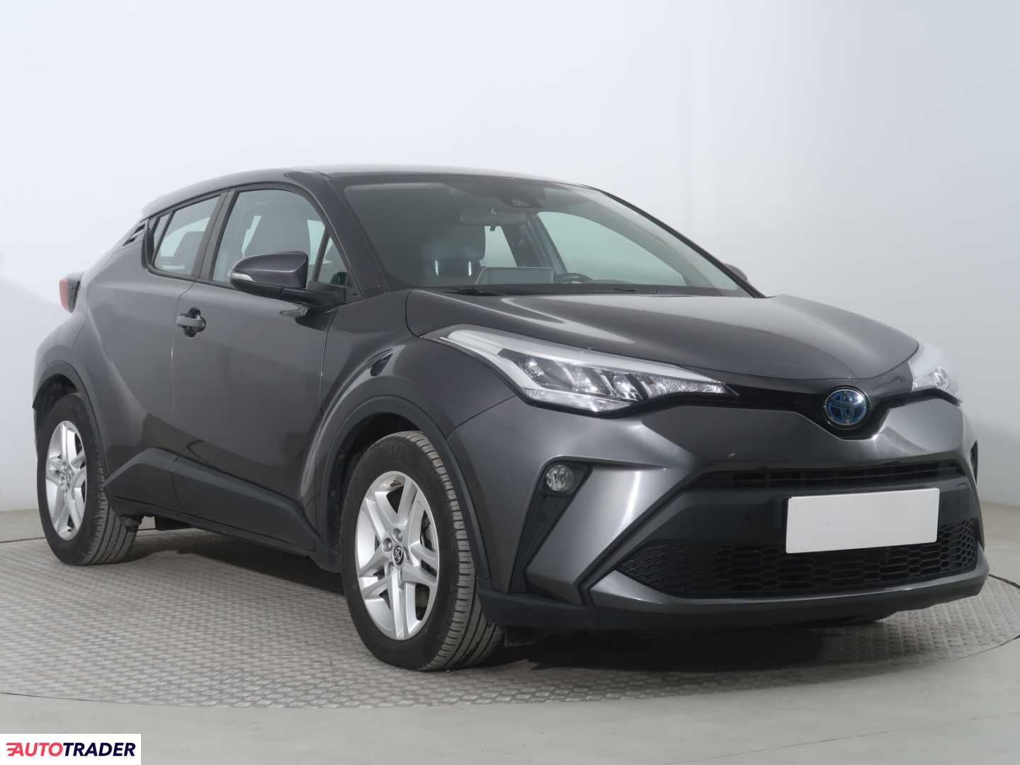 Toyota C-HR 2022 1.8 120 KM